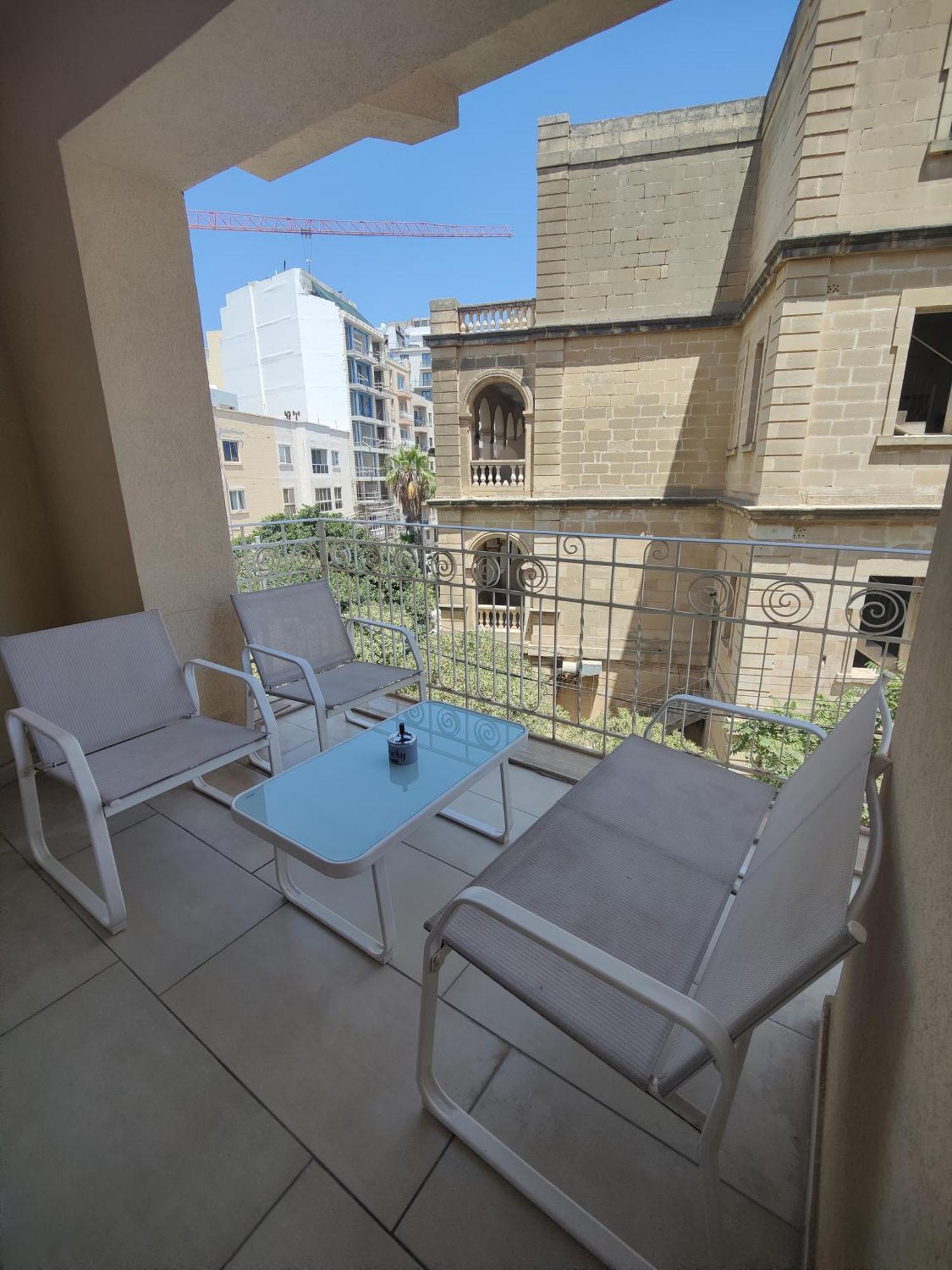 Central Modern Sliema Apartment 6 Luaran gambar